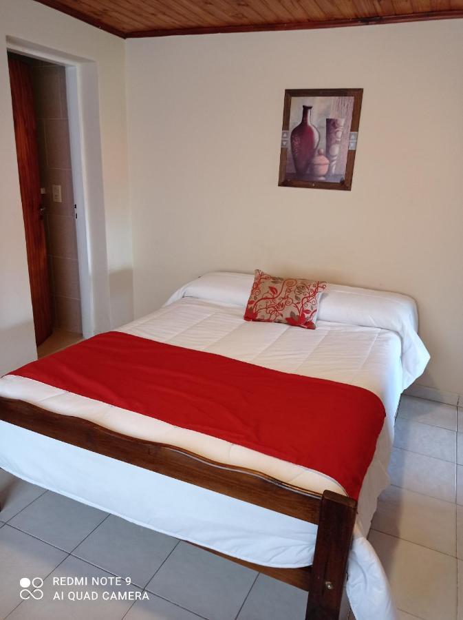 אל קלפטה Calafate Viejo Hostel מראה חיצוני תמונה